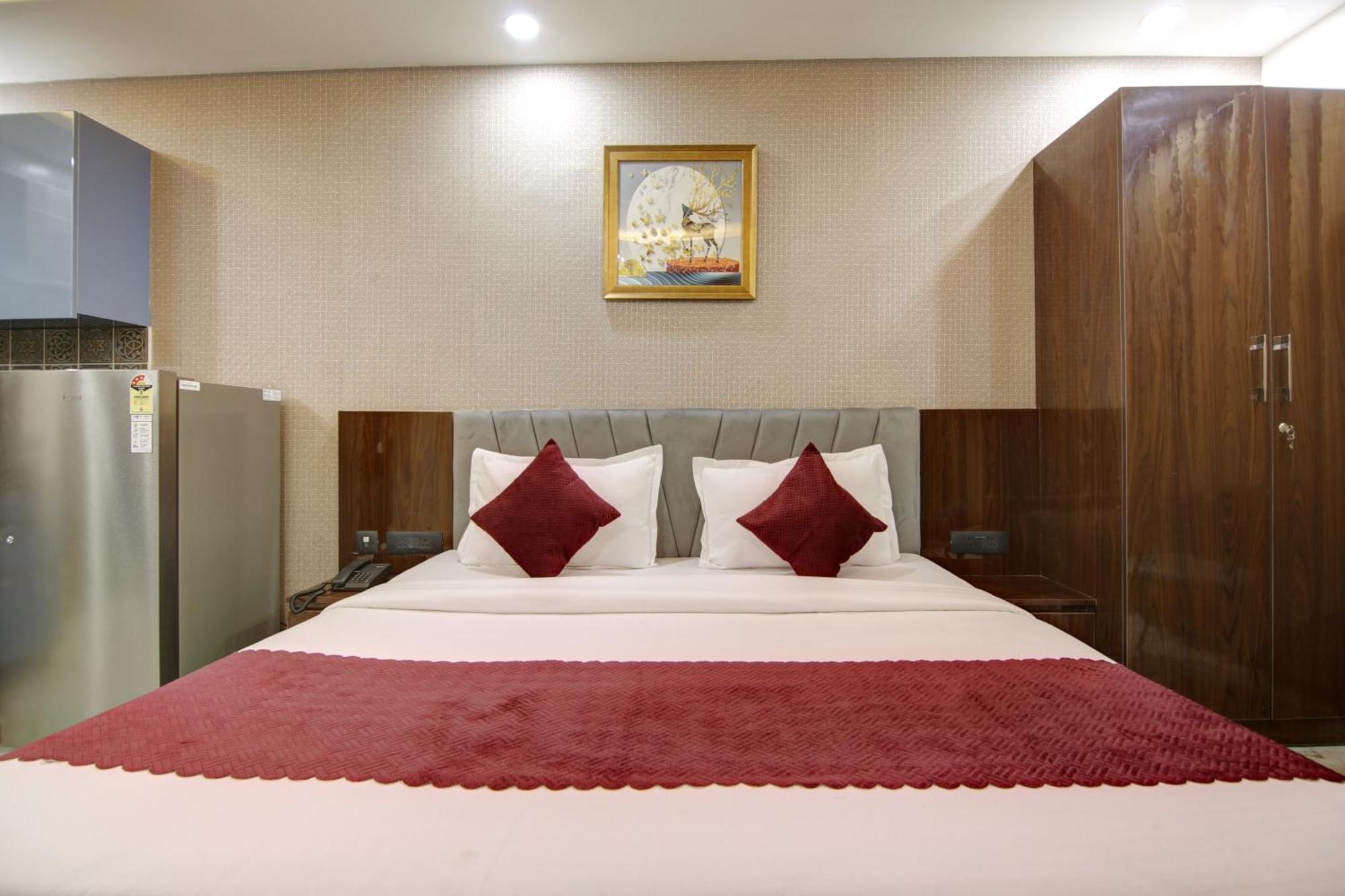 Limewood Stay - Millennium Huda City Center Gurgaon Exterior photo