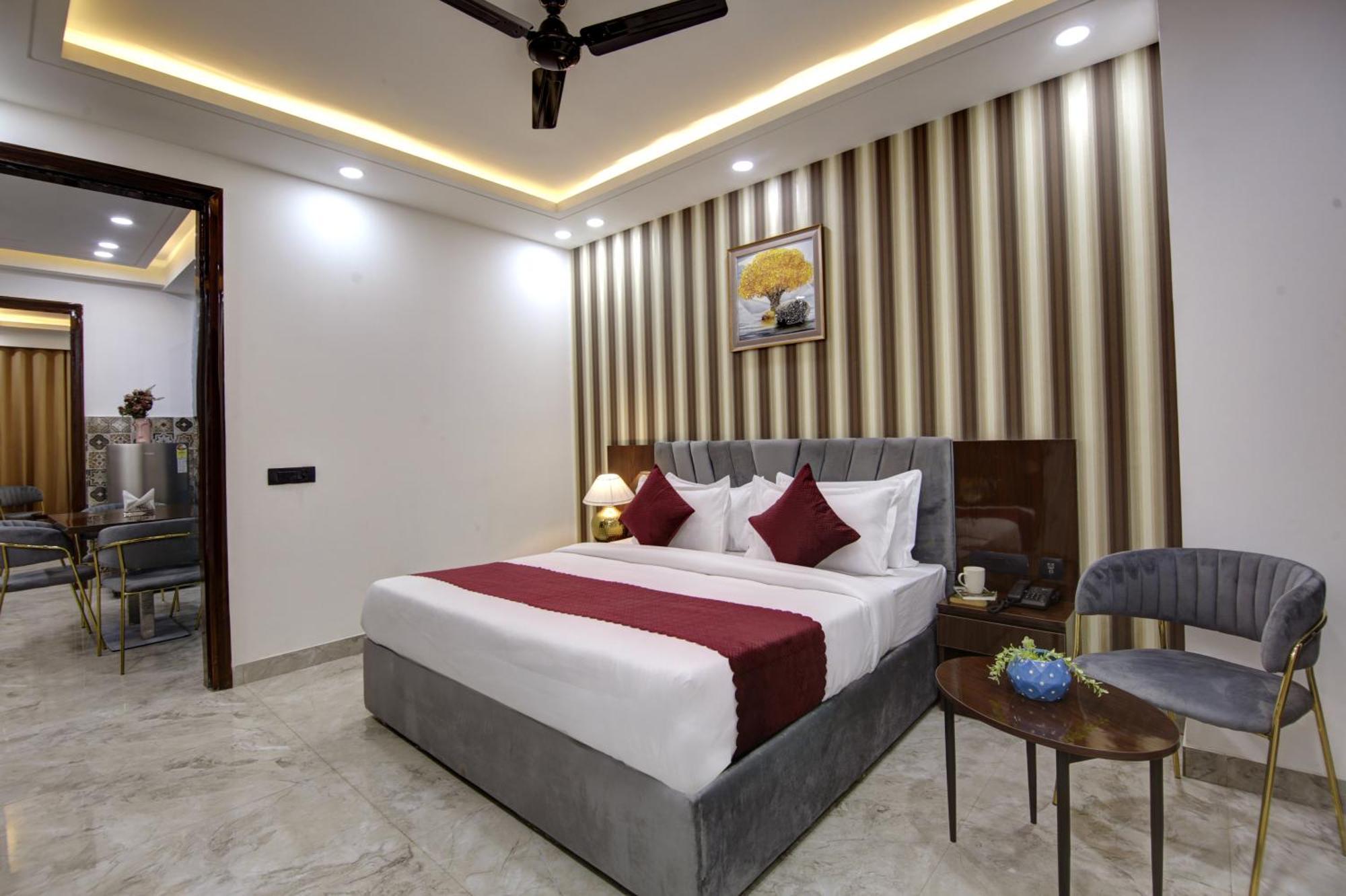 Limewood Stay - Millennium Huda City Center Gurgaon Exterior photo